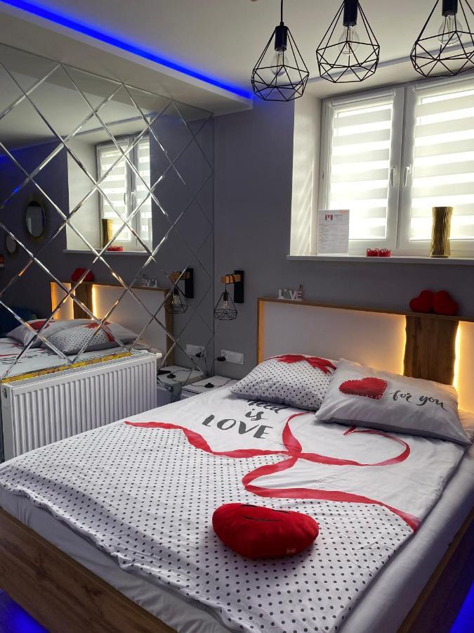 Apartament "Love" Centrum Z Duza Wanna Dla Dwojga Gniezno Eksteriør bilde