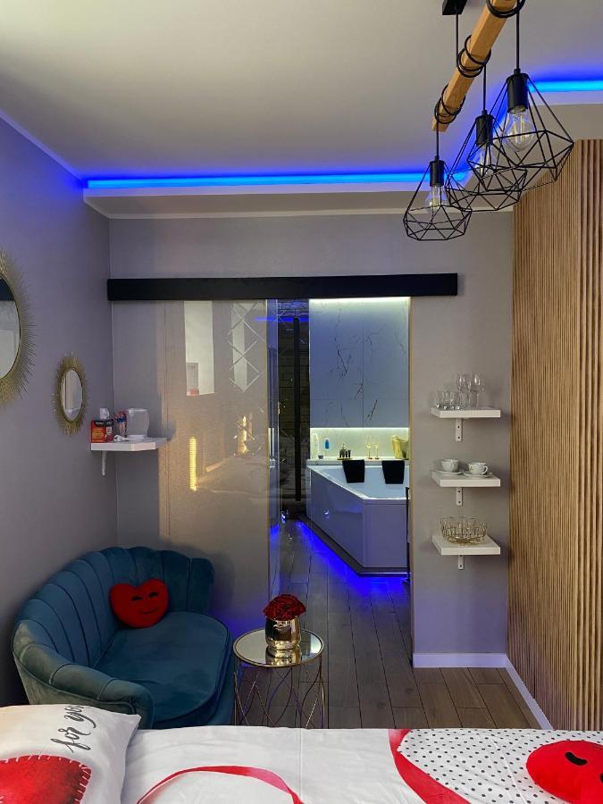 Apartament "Love" Centrum Z Duza Wanna Dla Dwojga Gniezno Eksteriør bilde
